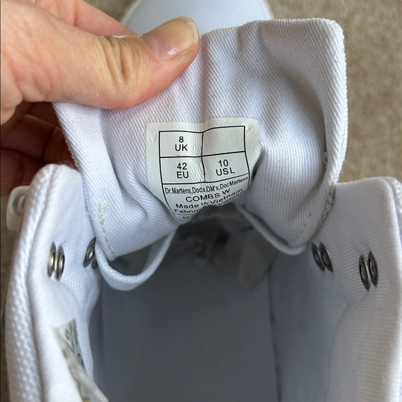 Doc Martens Mono White Poly Casual Combat Boots Air Wair Women’s size 10 - Picture 9 of 10